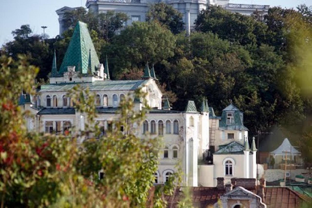 Podil Apart Near Poschtova Square History Center Kiev Eksteriør bilde