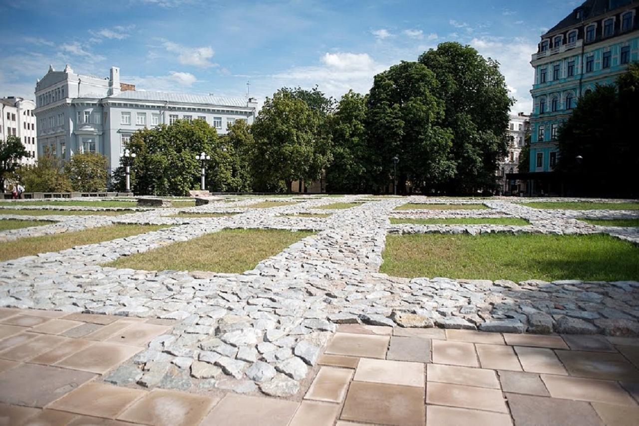 Podil Apart Near Poschtova Square History Center Kiev Eksteriør bilde